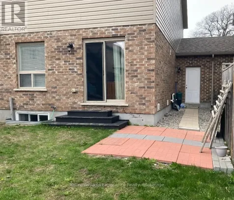 995 Cook Drive Midland ON L4R 0E4