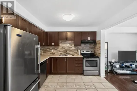 995 Cook Drive Midland ON L4R 0E4