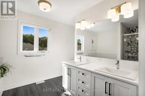 1144 Avignon Street Russell ON K0A 1W0