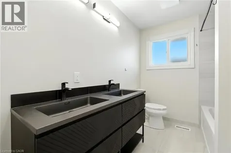 929 Upper Ottawa Street Hamilton ON L8T 3V6