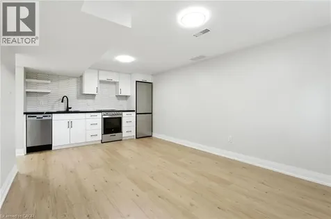929 Upper Ottawa Street Hamilton ON L8T 3V6