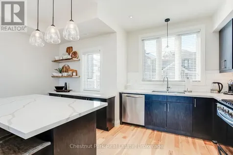 106 Alpine Springs Court Blue Mountains ON L9Y 0T4