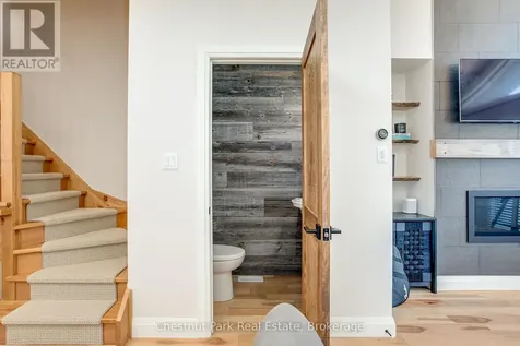 106 Alpine Springs Court Blue Mountains ON L9Y 0T4