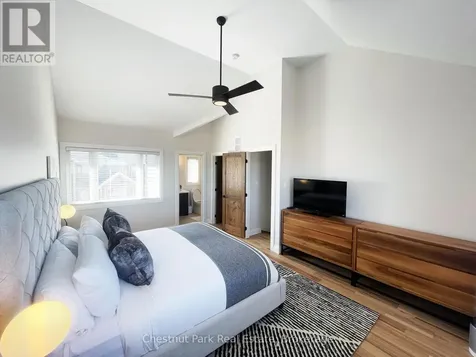 106 Alpine Springs Court Blue Mountains ON L9Y 0T4