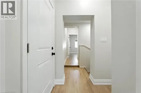 929 Upper Ottawa Street Hamilton ON L8T 3V6