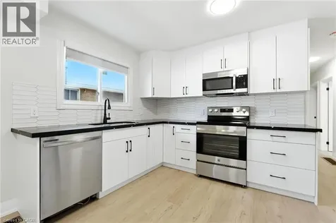 929 Upper Ottawa Street Hamilton ON L8T 3V6