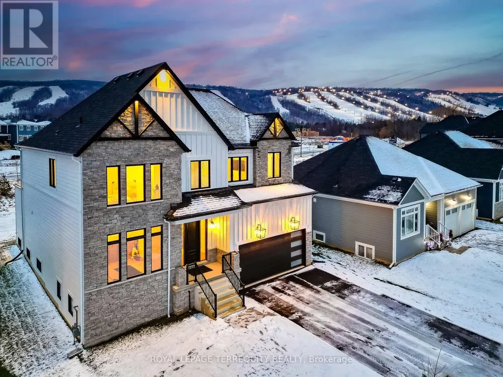 109 Stillwater Crescent Blue Mountains ON L9Y 4P5