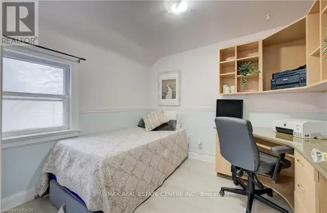 76 Brentwood Avenue Kitchener ON N2H 2C8