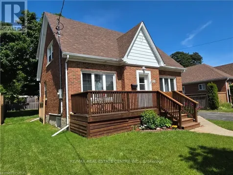 76 Brentwood Avenue Kitchener ON N2H 2C8