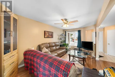 857 Nesting Way Northwest Ottawa ON K4A 3X3