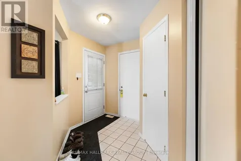 857 Nesting Way Northwest Ottawa ON K4A 3X3