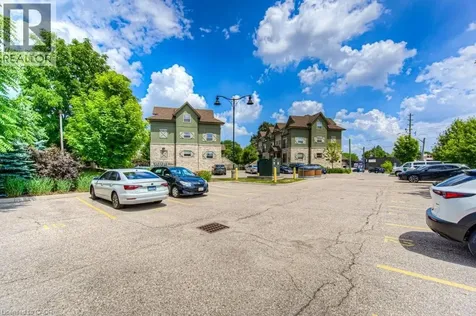 112 Union Street East Waterloo ON N2J 1C5