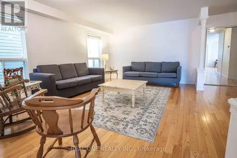 744 Brandenburg Boulevard Waterloo ON N2T 2W9