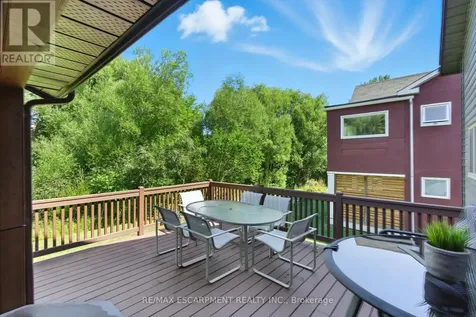 115 Pioneer Lane Blue Mountains ON L9Y 0M6