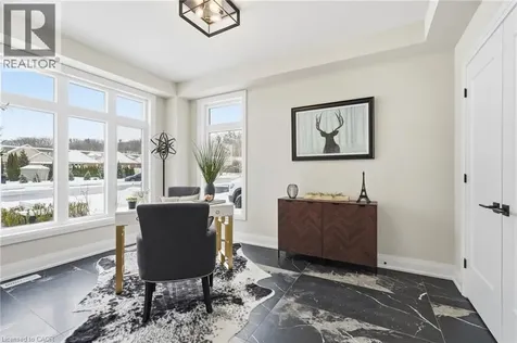 7 Bartlett Avenue Grimsby ON L3M 5N7