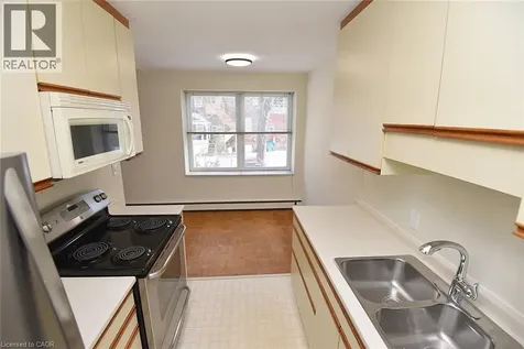 69 Herkimer Street Hamilton ON L8P 2G6