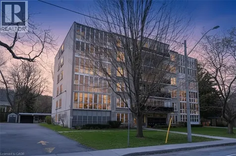 69 Herkimer Street Hamilton ON L8P 2G6