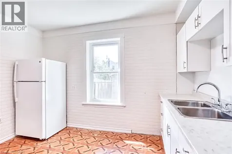2712 Upper James Street Hamilton ON L0R 1W0