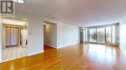 172 Eighth Street Collingwood ON L9Y 4T2