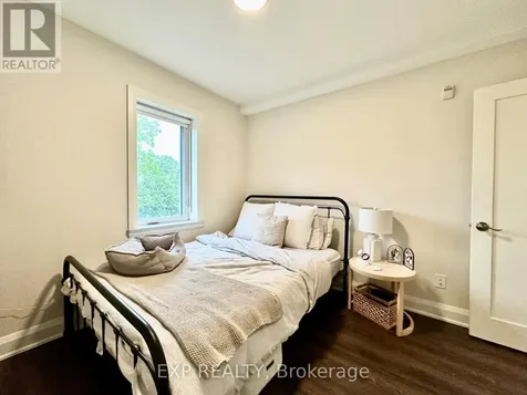 33 Maple Grove Road Ottawa ON K2L 2S7