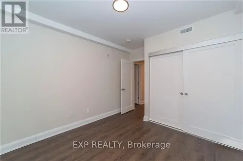 33 Maple Grove Road Ottawa ON K2L 2S7
