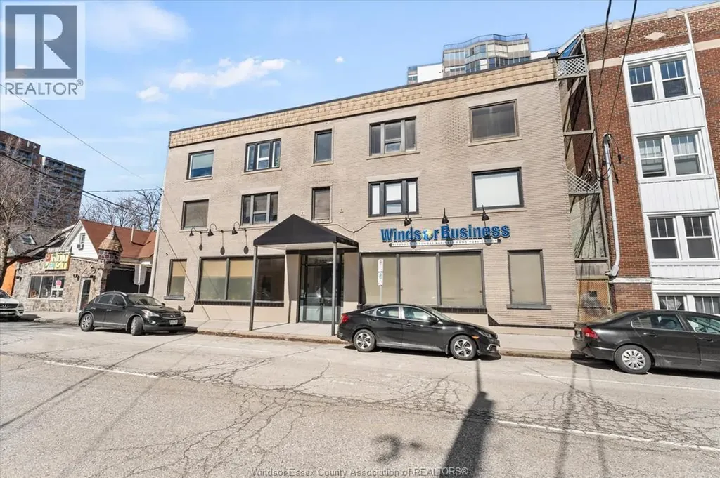 552-554 Pitt Street West Windsor ON N9A 5M2