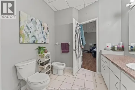 552-554 Pitt Street West Windsor ON N9A 5M2