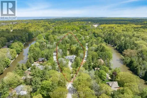138 Knox Road East Wasaga Beach ON L9Z 2T5