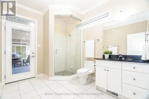 138 Knox Road East Wasaga Beach ON L9Z 2T5