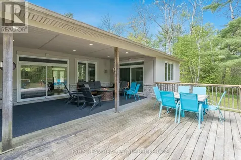 138 Knox Road East Wasaga Beach ON L9Z 2T5
