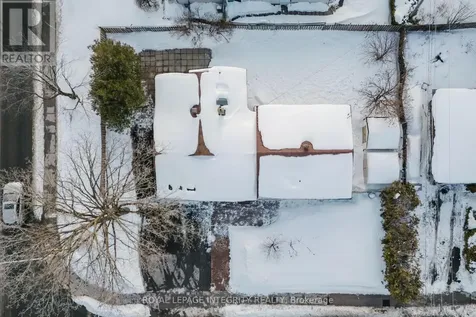 1197 Deer Park Road Ottawa ON K2E 6H5