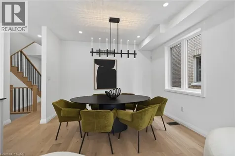 12 Shady Oaks Trail Hamilton ON L9B 0E9