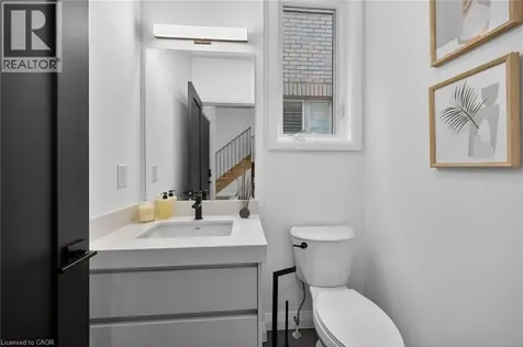 12 Shady Oaks Trail Hamilton ON L9B 0E9