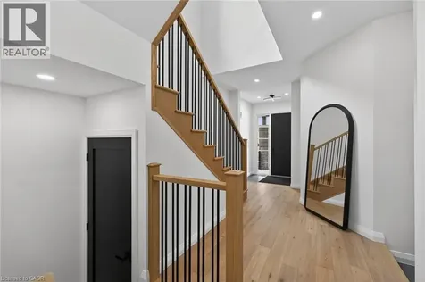12 Shady Oaks Trail Hamilton ON L9B 0E9