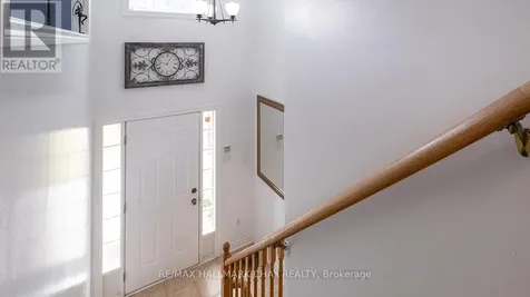 139 Wawinet Street Midland ON L4R 5A9