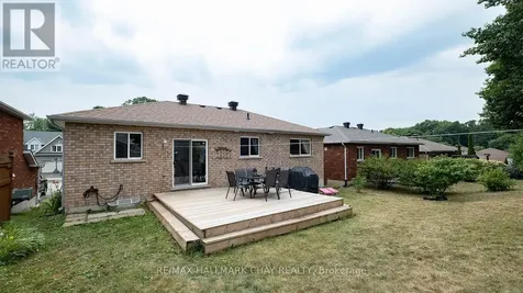 139 Wawinet Street Midland ON L4R 5A9