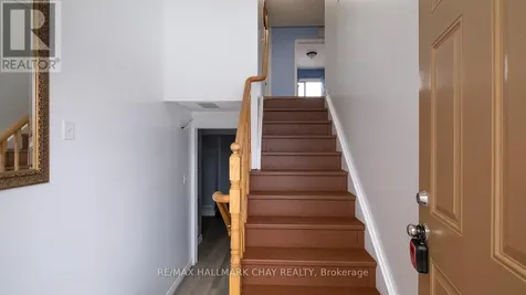 139 Wawinet Street Midland ON L4R 5A9