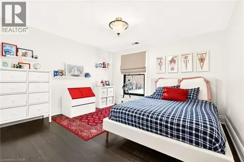 2129 Highview Drive Burlington ON L7P 0P2