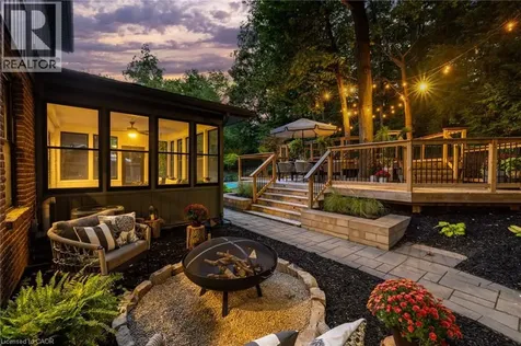 2129 Highview Drive Burlington ON L7P 0P2