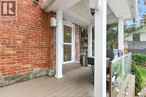 719 Victoria Avenue Windsor ON N9A 4N3