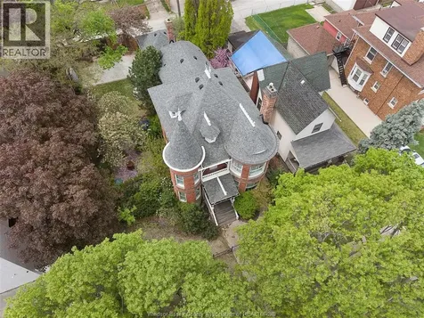 719 Victoria Avenue Windsor ON N9A 4N3