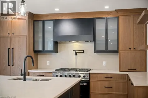 361 Coleridge Place Waterloo ON N2L 2V7