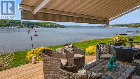 8 Beck Boulevard Penetanguishene ON L9M 1C3
