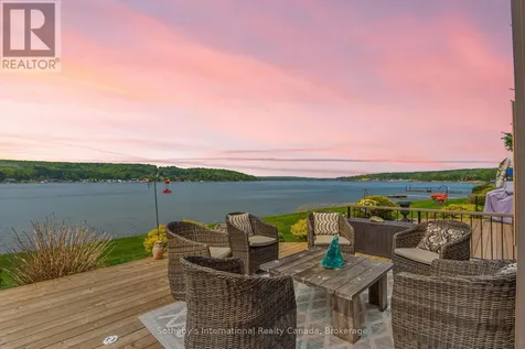 8 Beck Boulevard Penetanguishene ON L9M 1C3