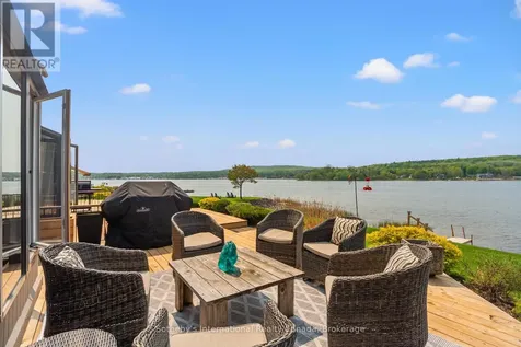 8 Beck Boulevard Penetanguishene ON L9M 1C3