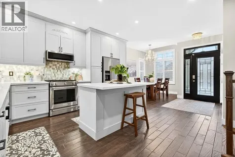 117 Monarch Street Welland ON L3C 0E6