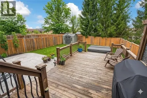 117 Monarch Street Welland ON L3C 0E6
