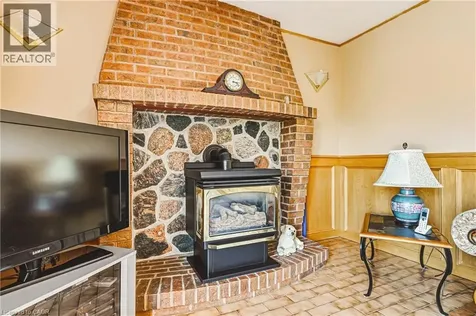 53 Glover Road Hamilton ON L8W 3S8