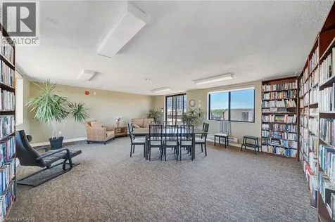 102 Bronte Road Oakville ON L6L 6J5
