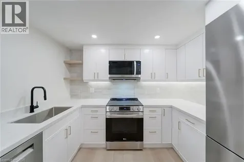 102 Bronte Road Oakville ON L6L 6J5